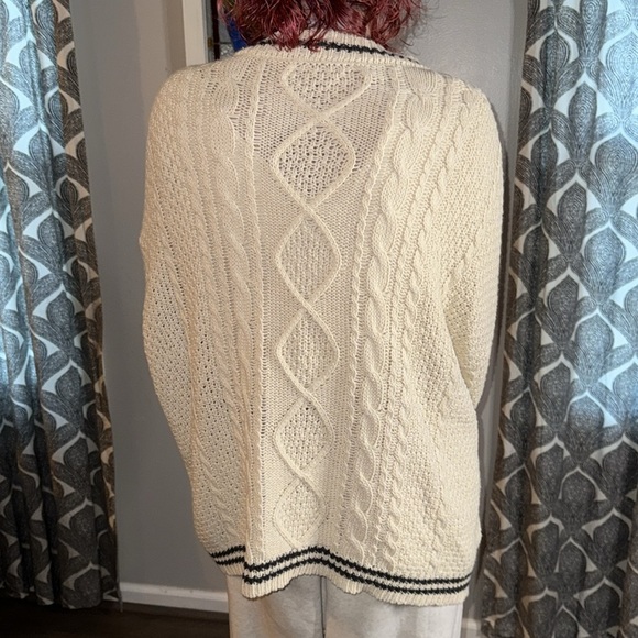 Taylor Swift Folklore Album Cardigan SZ XL/2XL - Picture 5 of 9